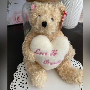 🌷 “DEAR HEART LOVE TO GRANDMA” RETIRED TY BEANIE BABY BEAR. DATED 2005! MWMT!